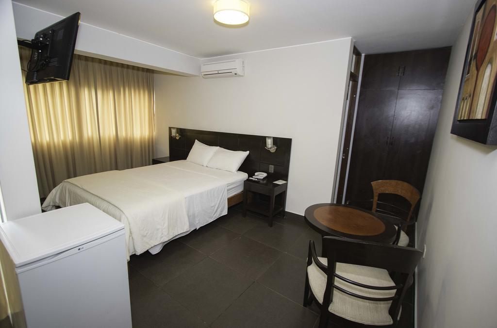 Hotel Boulevard Plaza Pucallpa Eksteriør billede